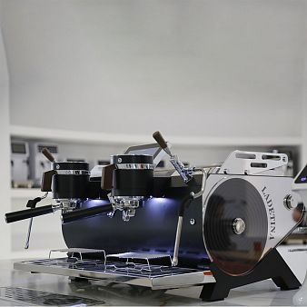 Кофемашина Myth Dual Group LADETINA